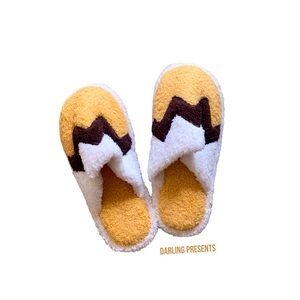 FUZZY ZIGZAG SLIPPERS UNISEX COLOR YELLOW SIZE M